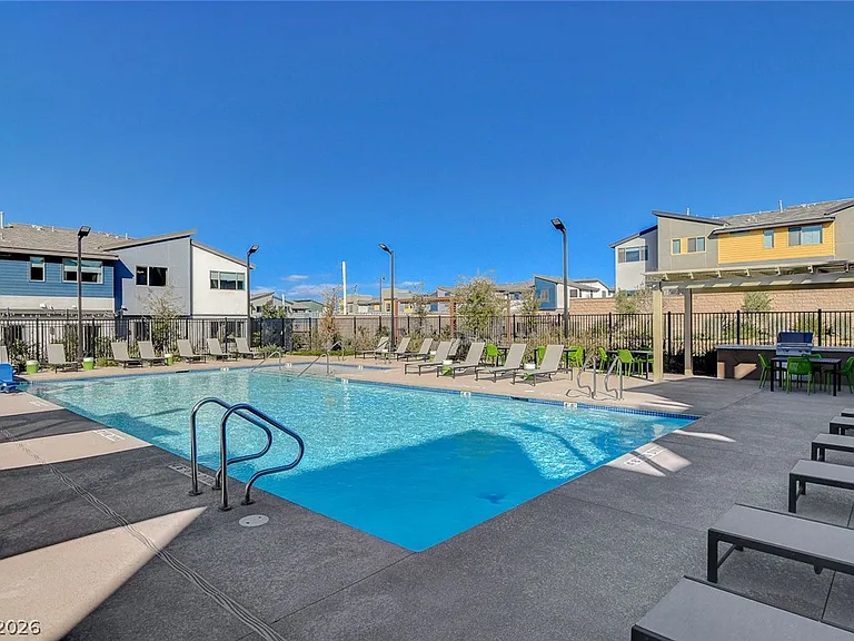 3354 Via Strada St — Photo 46