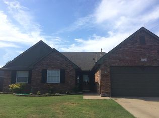 8149 Silverado Rd, Claremore, OK 74019