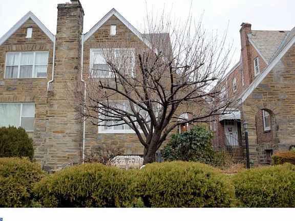 2nd image of 1525 Longshore Ave