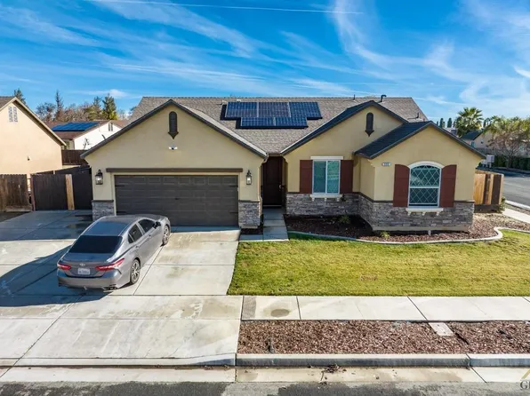 906 Legend Dr, Lemoore, CA 93245
