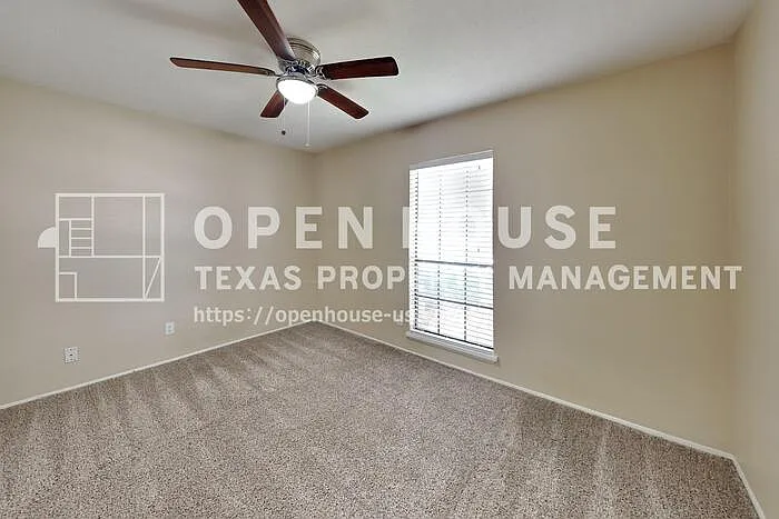 1641 Cumberland Trl — Photo 11