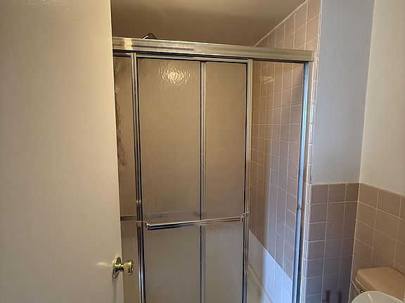 4th image of 78XX Bradford St Floor 2