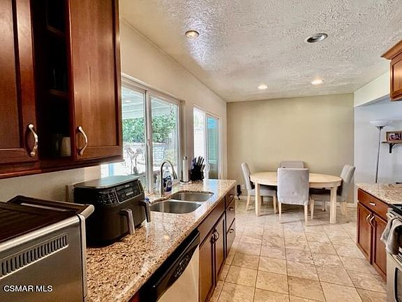5th image of 3661 W Walter Cir