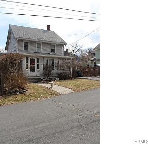 1st image of 10 Churchill St