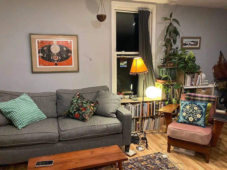 187 E Main St #4 — Photo 3