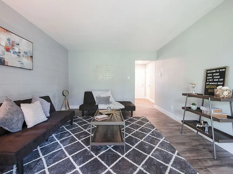 Aspenwood Apartments — Photo 25
