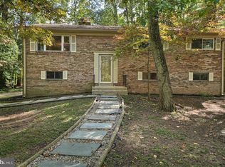 22800 Clarkbrooke Dr, Clarksburg, MD 20871