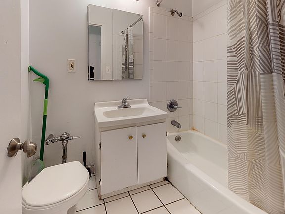 5th image of 348 E 87th St #A