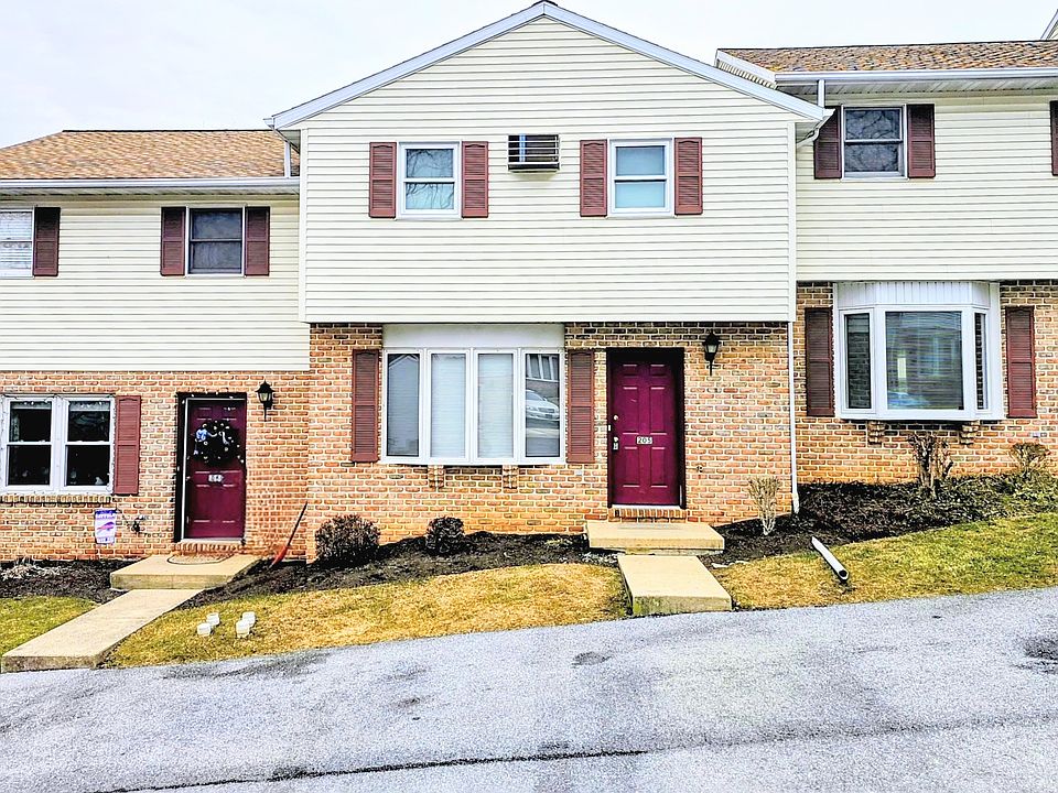 1st image of 205 Riverview Dr