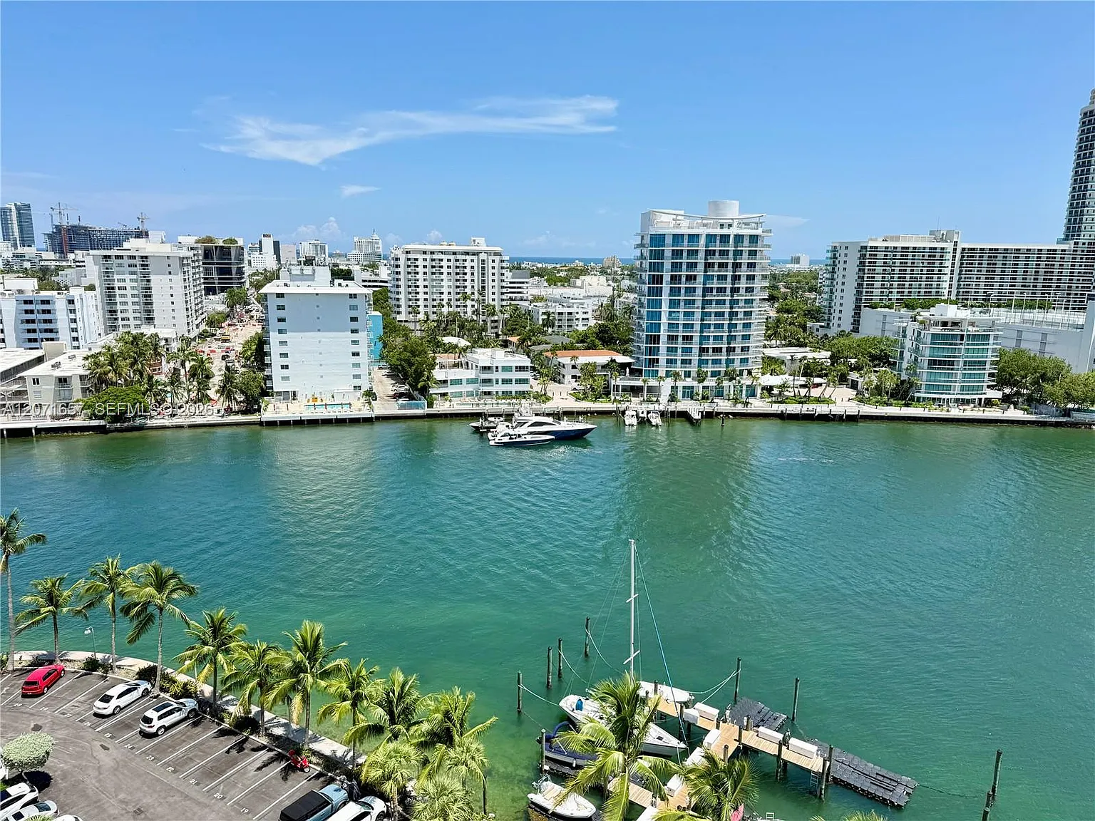 Belle Plaza Condo — Photo 2