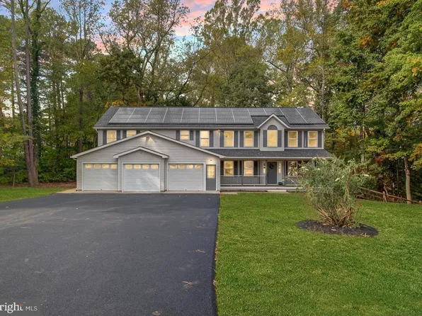 12039 Settlers Trl, Lusby, MD 20657