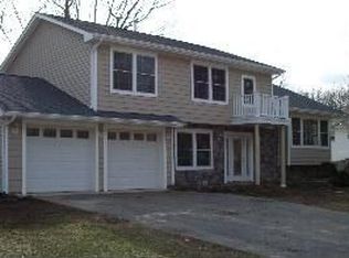 67 Millay Rd, Morganville, NJ 07751