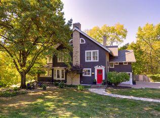 2908 Forest Dr, Des Moines, IA 50312