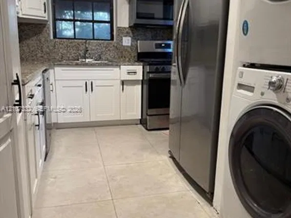 164 Navajo St #164, Miami, FL 33166