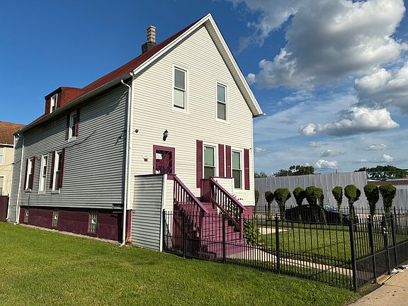 3rd image of 6557 S Wentworth Ave