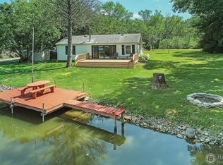 26174 W Blackhawk Ave, Ingleside, IL 60041
