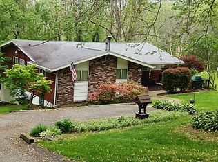 421 Salem Church Rd, Belle Vernon, PA 15012