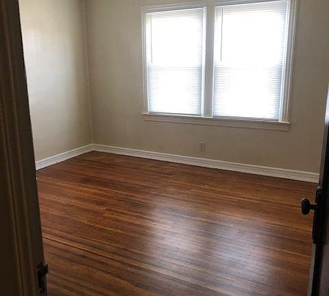 2nd image of 4833 N College Ave