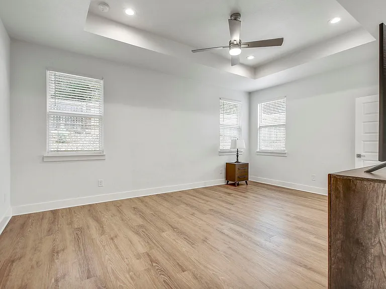 6509 Shady Ln — Photo 17