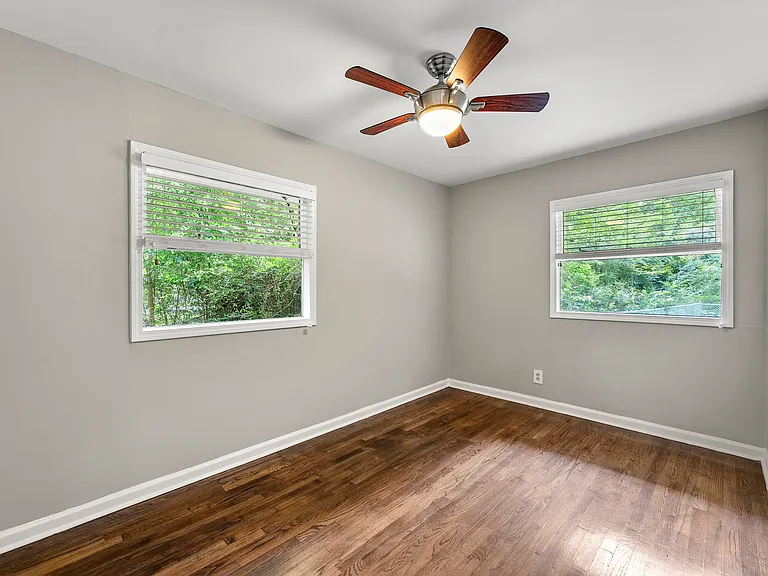 3517 Misty Valley Rd — Photo 10