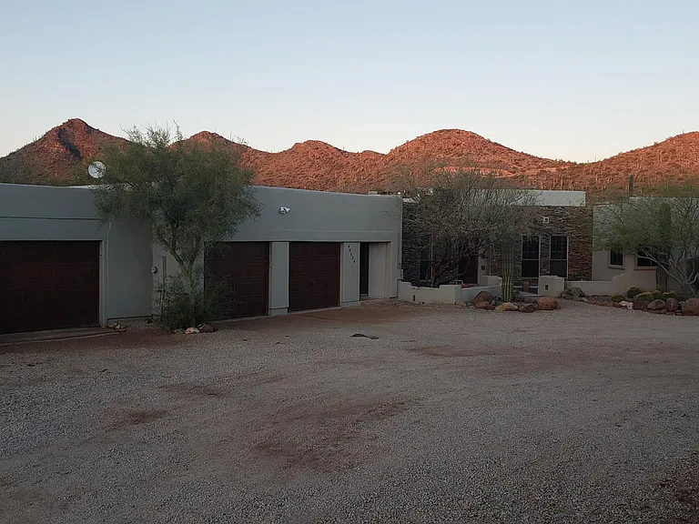40624 N Old Stage Rd — Photo 1