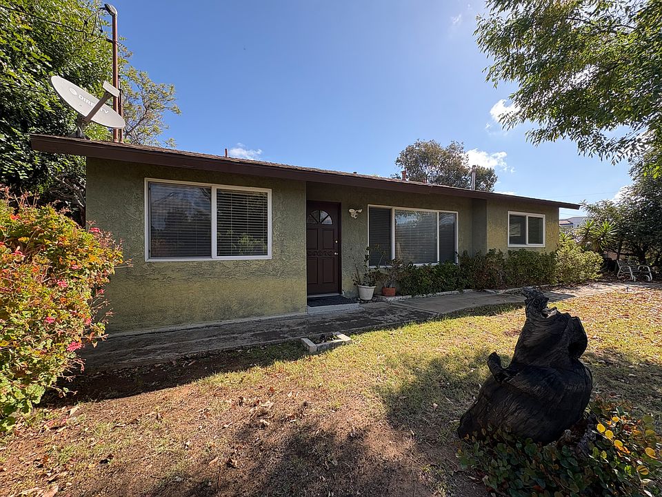 1st image of 815 W Vista Way