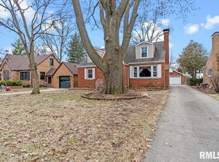 2129 S Walnut St, Springfield, IL 62704