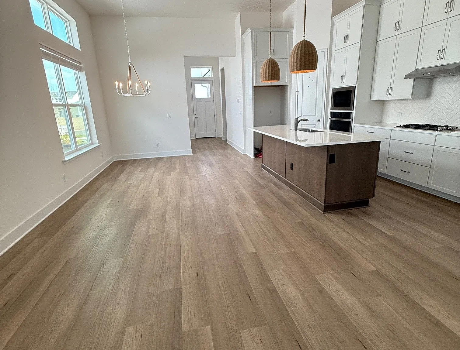3 bed, 1622 sqft, $4,100 — Photo 4