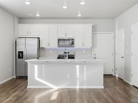 4th image of 5099 S Robb Street