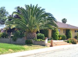 535 Mount Eden Dr, Hemet, CA 92543