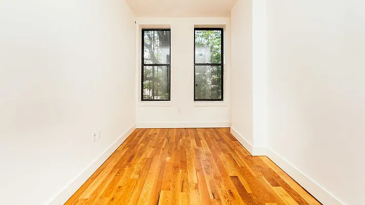 Rented by Nooklyn NYC LLC | media 38