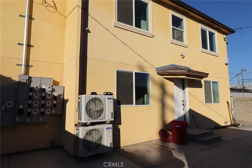 1 bed, 5124 sqft, $1,395 — Photo 1
