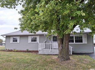 717 S 6th Ave, Canton, IL 61520