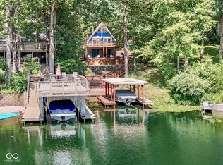 6930 Eagle Dr, Nineveh, IN 46164