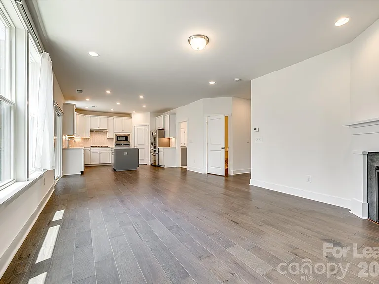 1540 Striped Bass Ln — Photo 8