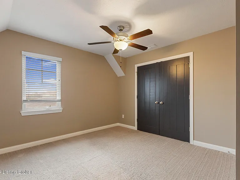 1802 Faith Ave — Photo 30