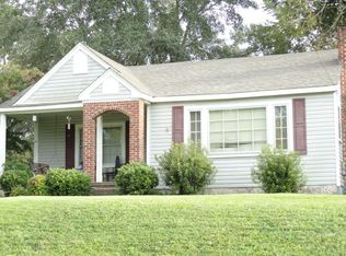1010 1st St, Tuscumbia, AL 35674