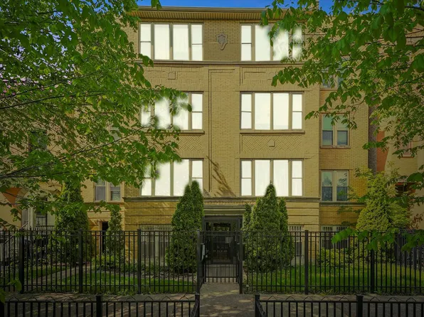 3048 W Franklin Blvd APT 2W, Chicago, IL 60612