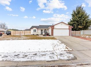2712 Bobcat Dr, Nampa, ID 83687