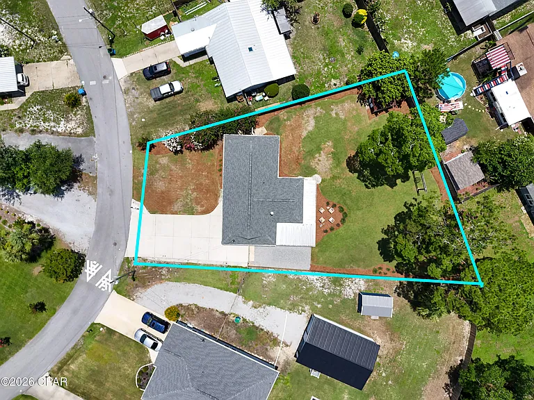 115 Circle Dr — Photo 36