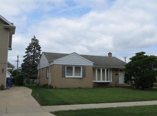 1312 Earl Ave, Des Plaines, IL 60018