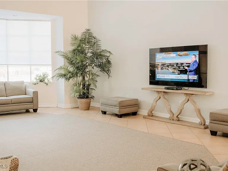 6481 Aragon Way #205 — Photo 39
