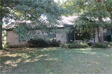 1st image of 232 N Forest Dr