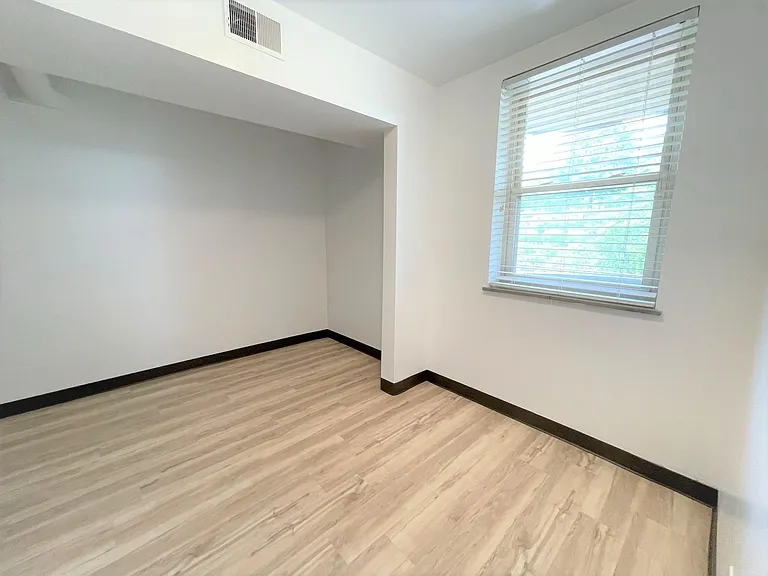 5710 Phillips Ave #A9 — Photo 107