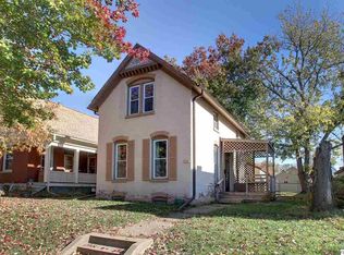 727 S 13th St, Quincy, IL 62301