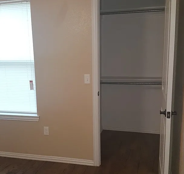 1132 Wind Haven Dr — Photo 18