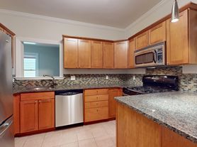258-260 W Broadway, SOUTH BOSTON , MA