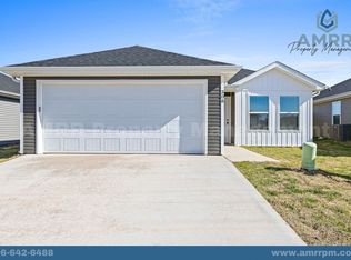 308 Honeybee Ave, Decatur, AR 72722