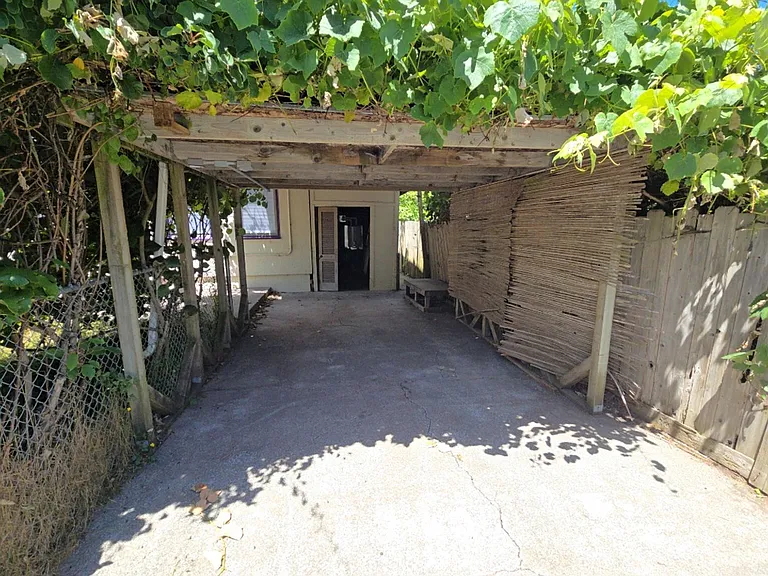 1809 P St — Photo 32