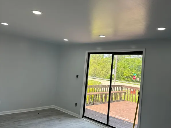 8307 New Bradford Blvd, Sterling Heights, MI 48312